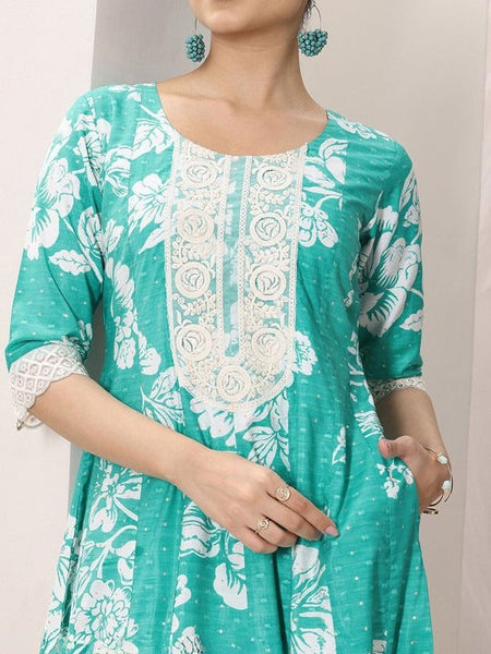 Women Floral Printed Kurta with Trousers & Dupatta Set VitansEthnics