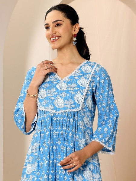 Women Floral Printed A-Line Kurta With Trouser Set VitansEthnics