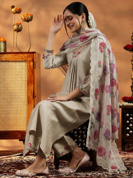 Floral Embroidered Pleated Thread Work Kurta with Trouser & Dupatta Set
