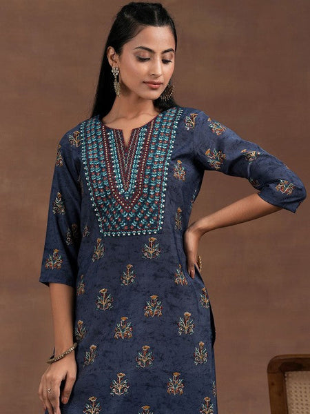 Women Floral Printed Thread Work Straight Kurta With Palazzos & Dupatta Set VitansEthnics