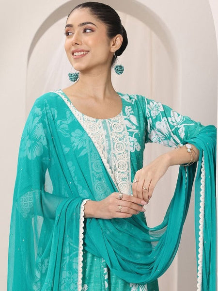 Women Floral Printed Kurta with Trousers & Dupatta Set VitansEthnics