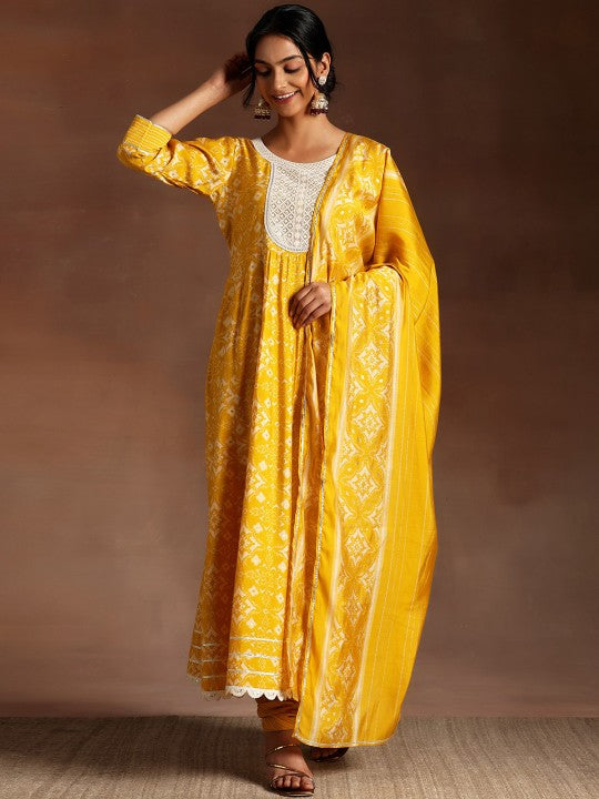 Women Ethnic Motifs Printed Thread Work Anarkali Kurta With Churidar & Dupatta