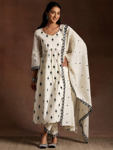 Floral Embroidered Pleated Thread Work Pure Cotton Kurta With Trousers & Dupatta Set
