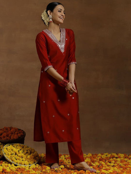 Women Ethnic Motifs Embroidered Regular Kurta with Trousers Indian Suit Set VitansEthnics