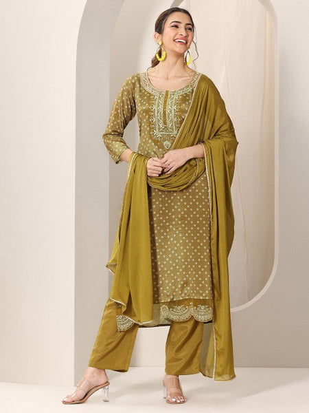 Women Bandhani Printed Scoop Neck Thread Work Straight Kurta With Trouser & Dupatta Set VitansEthnics