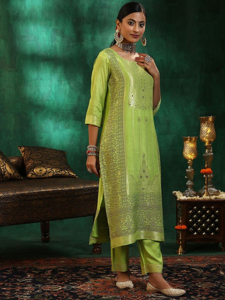 Women Ethnic Motifs Regular Kurta with Trousers & With Dupatta Set