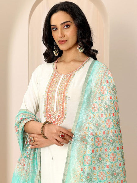 Women Ethnic Motifs Embroidered Round Neck Kurta With Trousers And Dupatta Indian Suit Set VitansEthnics