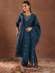 Floral Embroidered Thread Work Chanderi Silk Straight Kurta with Trousers & Dupatta Set