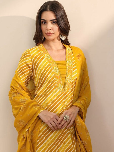 Women Leheriya Printed Regular Beads and Stones Kurta with Trousers & With Dupatta Set VitansEthnics