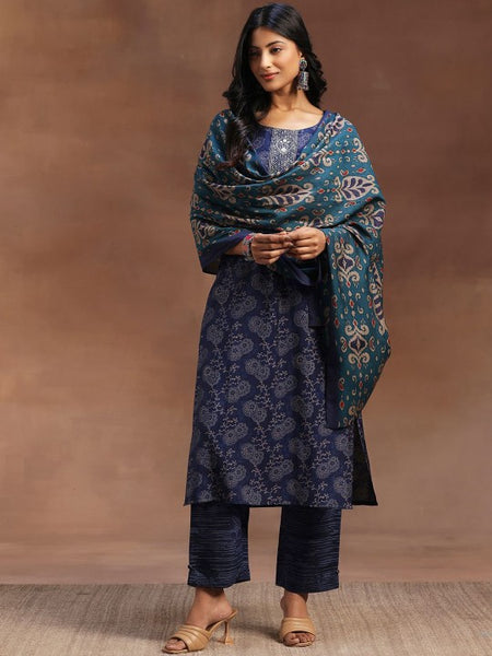 Women Blue Floral embroidered Zari Kurta With Trousers & Dupatta
