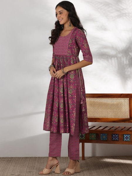 Women Pink Floral Printed Pleated Sequinned Straight Kurta with Trousers & Dupatta