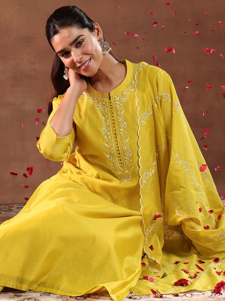 Floral Yoke Design Thread Work Chanderi Silk Straight Kurta With Trouser & Dupatta