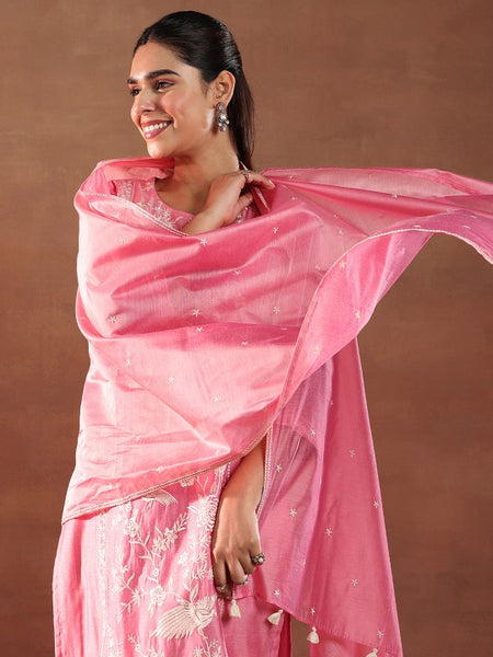 Floral Embroidered Chanderi Silk Kurta With Trousers & Dupatta Set