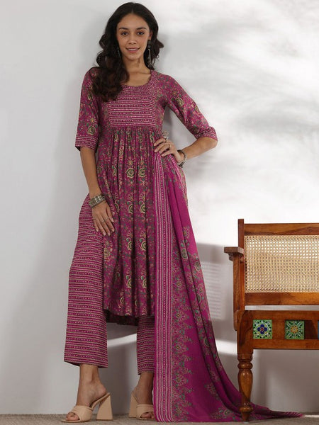 Women Pink Floral Printed Pleated Sequinned Straight Kurta with Trousers & Dupatta