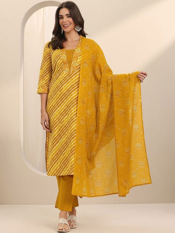 Women Leheriya Printed Regular Beads and Stones Kurta with Trousers & With Dupatta Set VitansEthnics