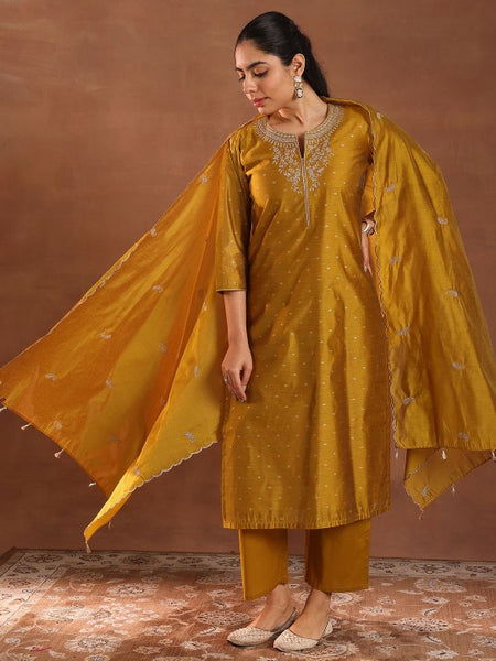 Floral Embroidered Thread Work Chanderi Silk Straight Kurta with Trousers & Dupatta Set