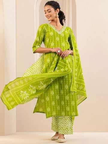 Women Green Floral Printed Regular Thread Work Kurta with Trousers & With Dupatta Set VitansEthnics