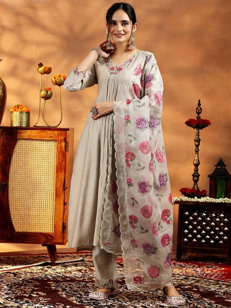 Floral Embroidered Pleated Thread Work Kurta with Trouser & Dupatta Set