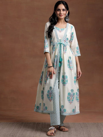 Women Square Neck Floral Printed Pleated Pure Cotton A Line Kurta with Trouser VitansEthnics