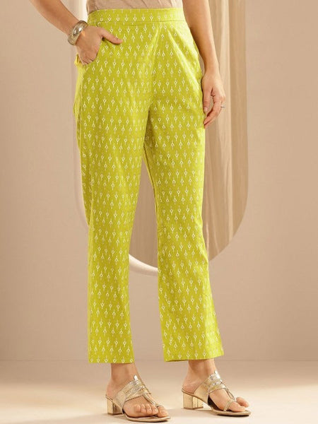 Women Floral Printed Pleated Kurta with Trousers & With Dupatta Set VitansEthnics