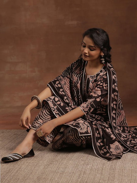 Women Floral Printed Gotta Patti Pure Cotton Straight Kurta With Palazzo & Dupatta