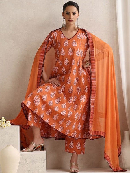 Women Floral Printed V Neck Pure Cotton A-Line Kurta With Palazzos & Dupatta Set VitansEthnics