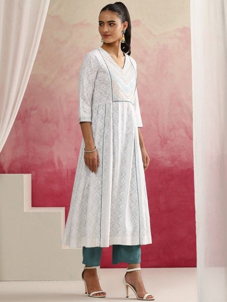 Women Pleated Kurta with Palazzos & With Dupatta Set VitansEthnics