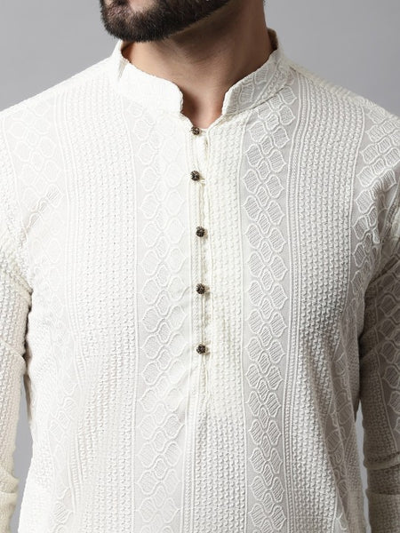 Men Cream-Coloured Ethnic Motifs Embroidered Cotton Kurta