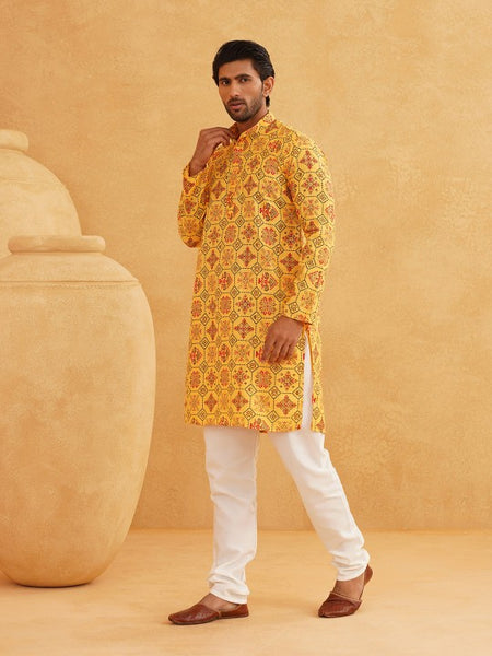 Floral Printed Mandarin Collar Kurta With Churidar