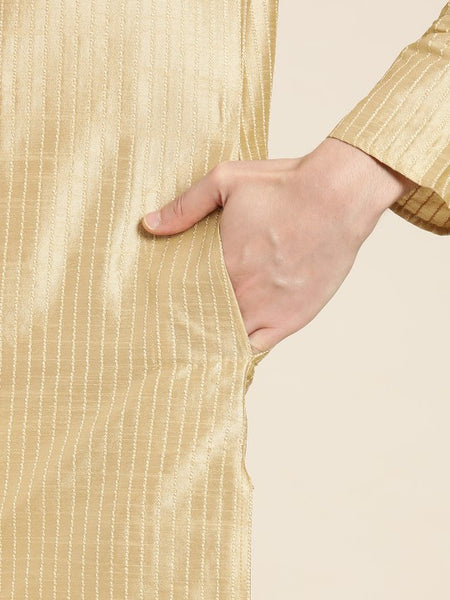Men Gold Woven Design Jacquard Straight Kurta