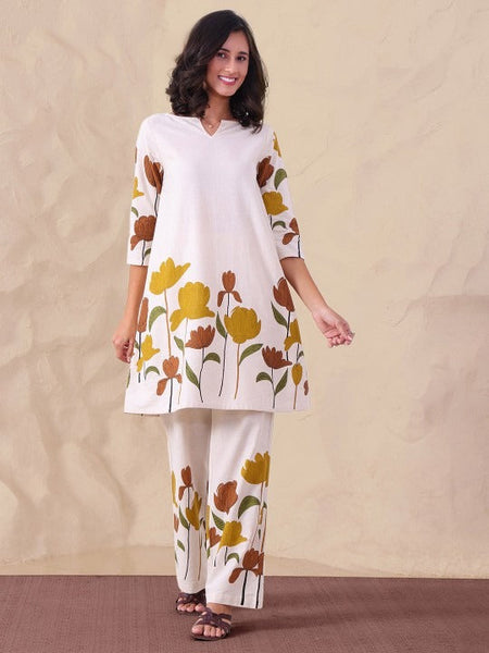 Women Floral Printed Notch Neck Pure Cotton Tunic & Trousers Co-Ord Set VitansEthnics