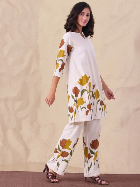 Women Floral Printed Notch Neck Pure Cotton Tunic & Trousers Co-Ord Set VitansEthnics