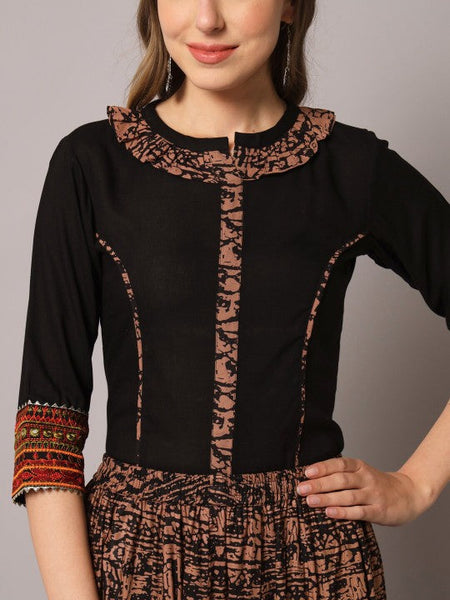Women Printed Thread Work Maxi Top With Skirt Co-Ord Set VitansEthnics