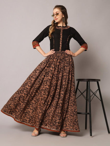 Women Printed Thread Work Maxi Top With Skirt Co-Ord Set VitansEthnics