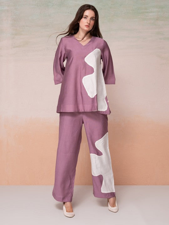 Women Purple & White V-Neck Applique Detail Night Suit VitansEthnics