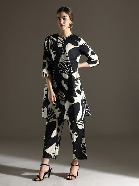 Women Pure Cotton Round Neck Abstract Printed Kurta With Trouser Co-Ords Set VitansEthnics