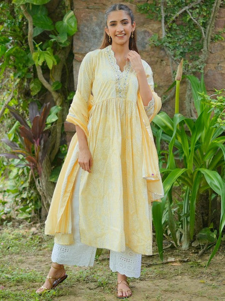 Women Floral Printed Pleated Mirror Work Pure Cotton Kurta with Palazzos & Dupatta VitansEthnics