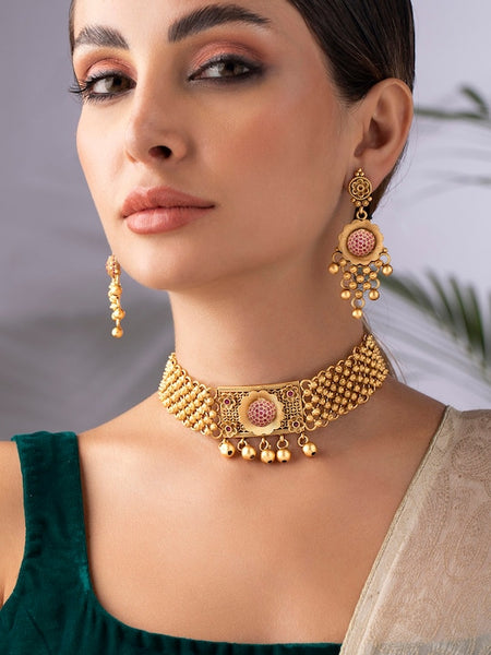 Women Gold Toned and Plated Handcrafted Jewellery Set VitansEthnics