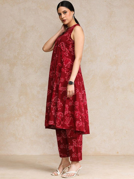 Women Ethnic Motifs Printed Regular Pure Cotton Kurta with Trousers VitansEthnics