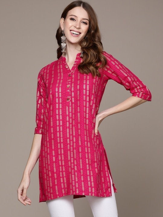 Pink Geometric Foil Printed Kurti VitansEthnics