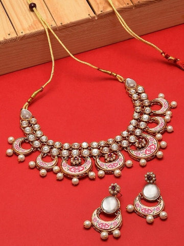 Gold-Toned Kundan Mesmerising Traditional Jewellery Set VitansEthnics