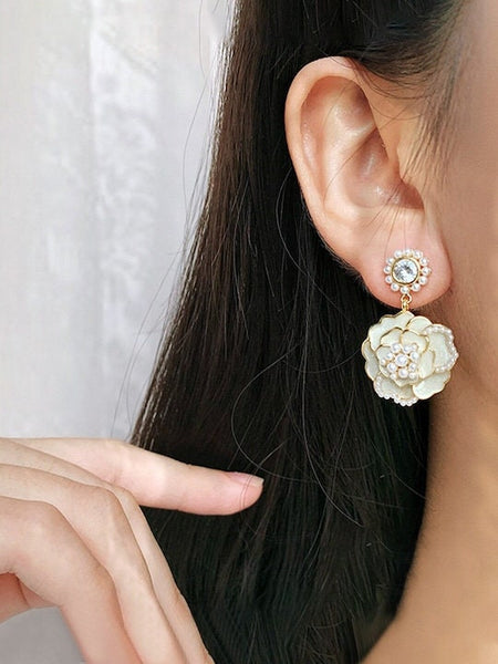 White Contemporary Drop Earrings, Classic Earrings For Women, Stud Earrings, Contemporary Earrings Set, Indian Jewelry, Floral Earrings VitansEthnics