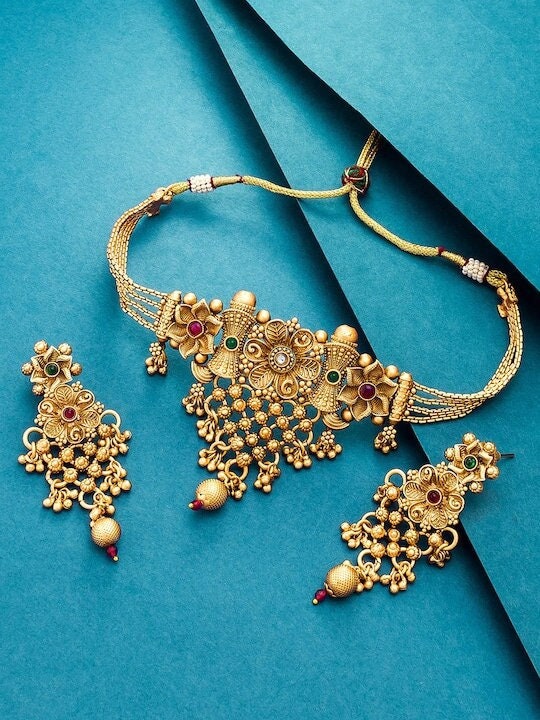 Gold-Plated Pink & Green Pearl Studded Temple Choker Jewelry Set
