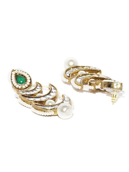 Kundan & Pearls Studded Traditional Choker Jewelry Set