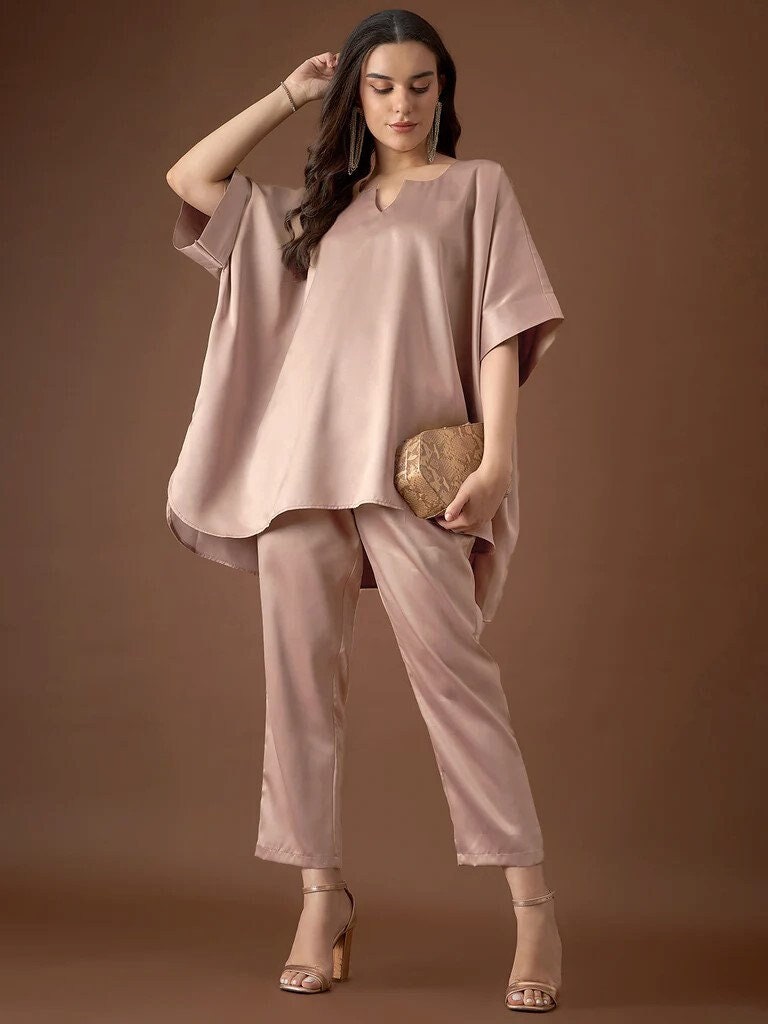 Anti Fit Kaftan Top with Pants For Women, Satin Loose Fit Top with Pants For Women, Indian Suit Set, Indo Western Outfit, Indian Dress VitansEthnics