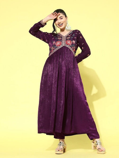 Women Floral Embroidered V-Neck Sequinned Velvet Kurta with Trousers, Indo Western Ethnic Set for Women, Designer Wedding wear outfit VitansEthnics