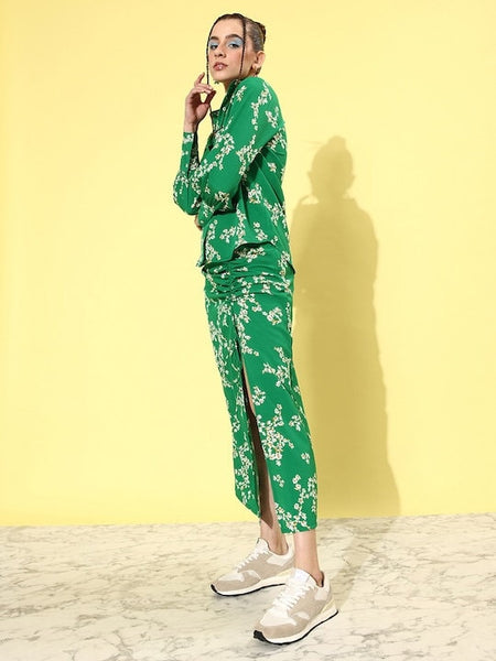 Women Green & White Floral Print Crepe Co-Ords Set, Indo Western Set, Printed Shirt with Skirt Set, Fusion Outfit, Wedding Wear, Party Wear VitansEthnics